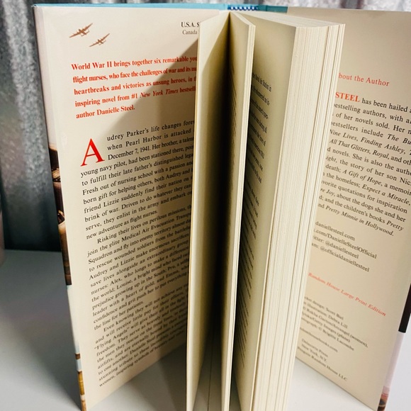 Flying Angels a Novel by Danielle Steel - Picture 3 of 5